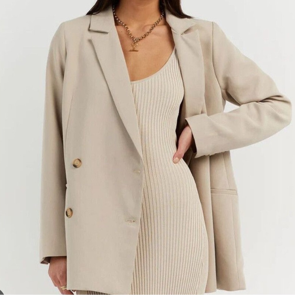 DISSH Australia Women's Tan Double-Breasted Oversized Blazer